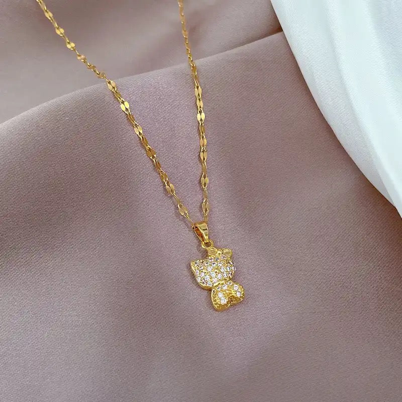 HK GOLD DIAMANTÉ NECKLACE