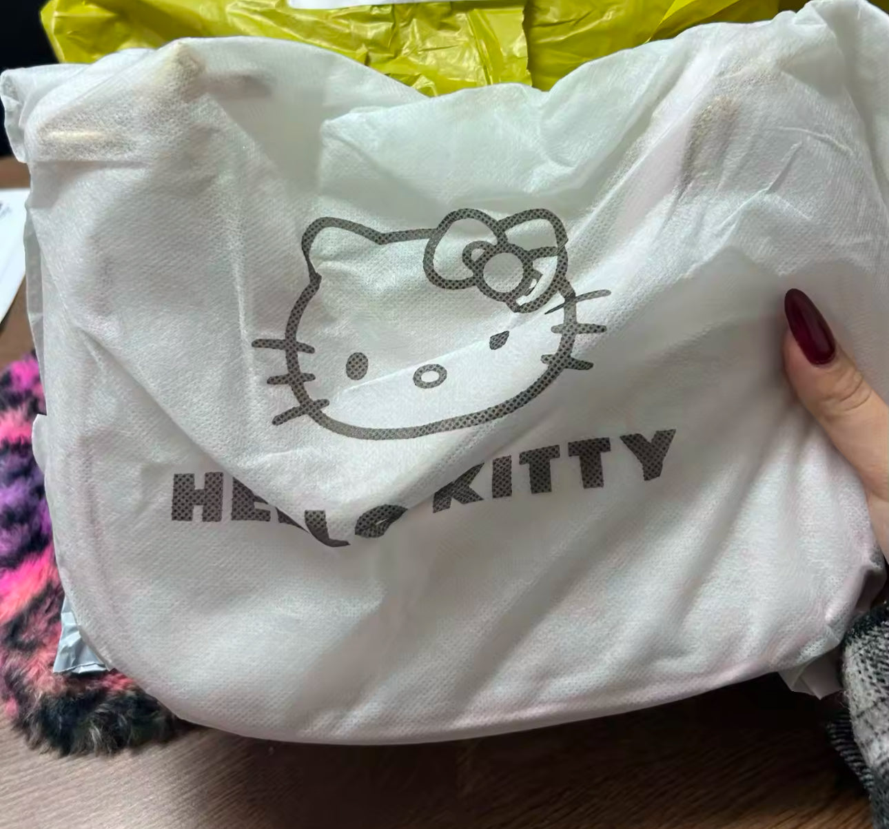 HK PASTEL PINK KEYRING BAG