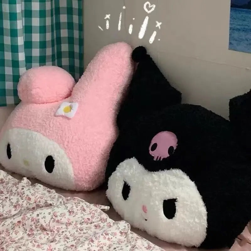 KUR FLUFFY PILLOW