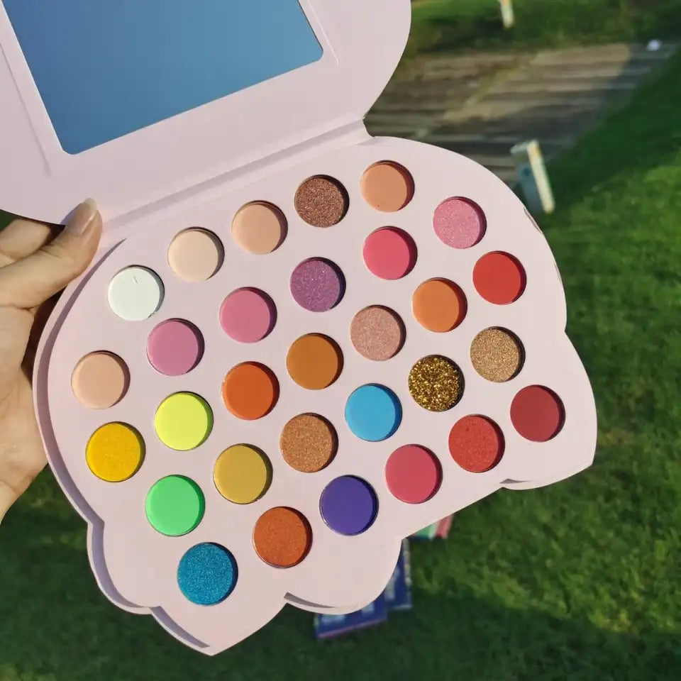 HK EYESHADOW PALETTE