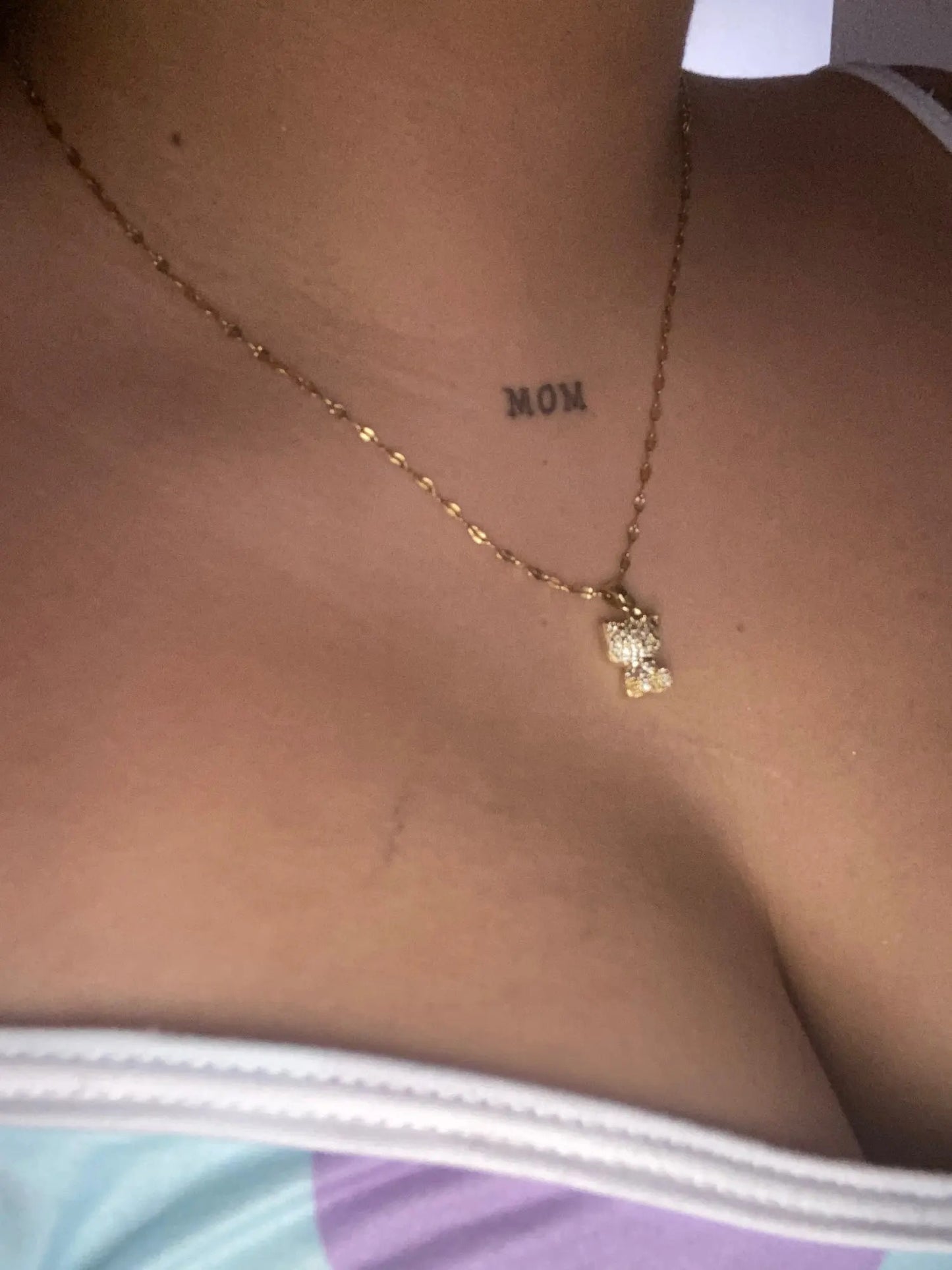 HK GOLD DIAMANTÉ NECKLACE